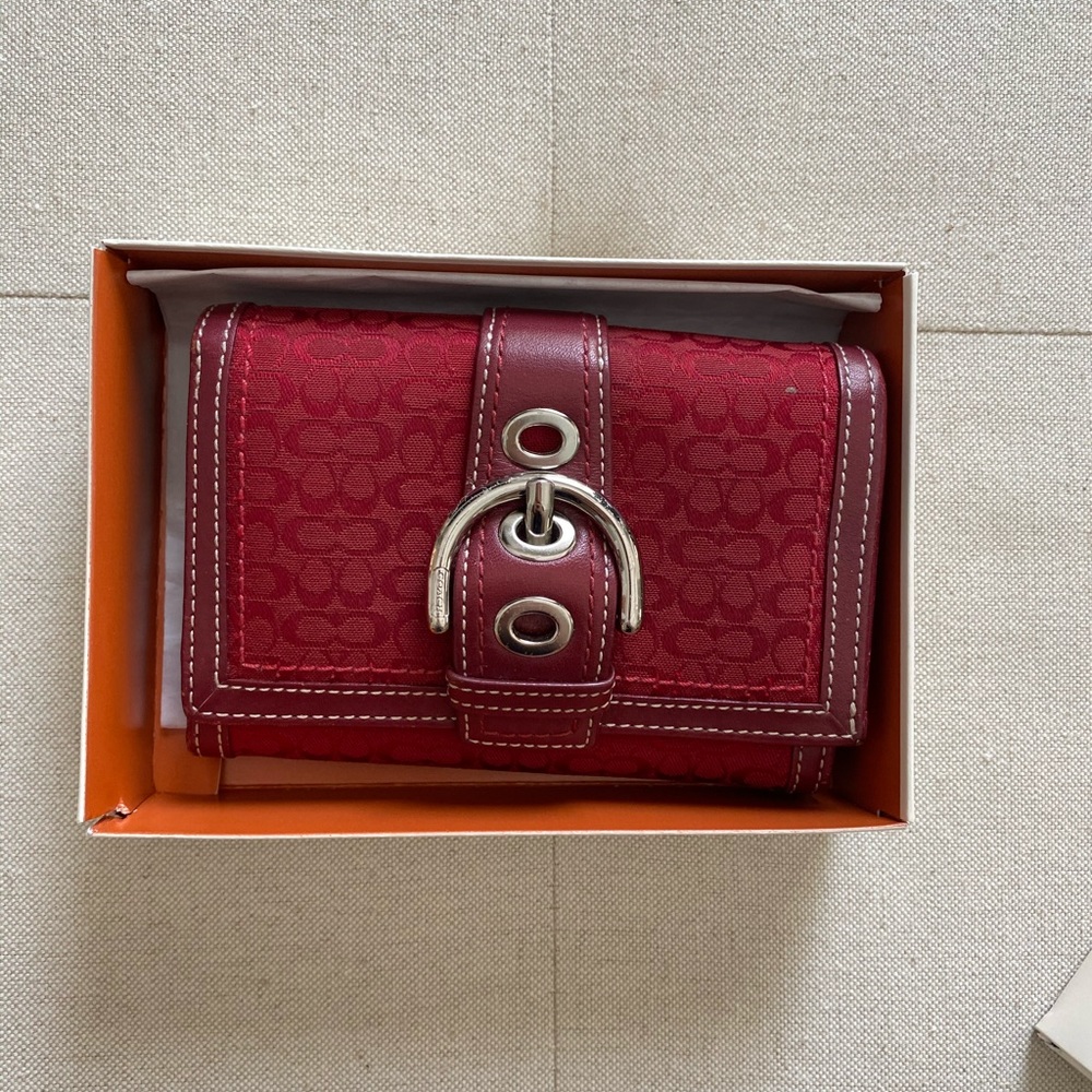 Authentic Coach wallet